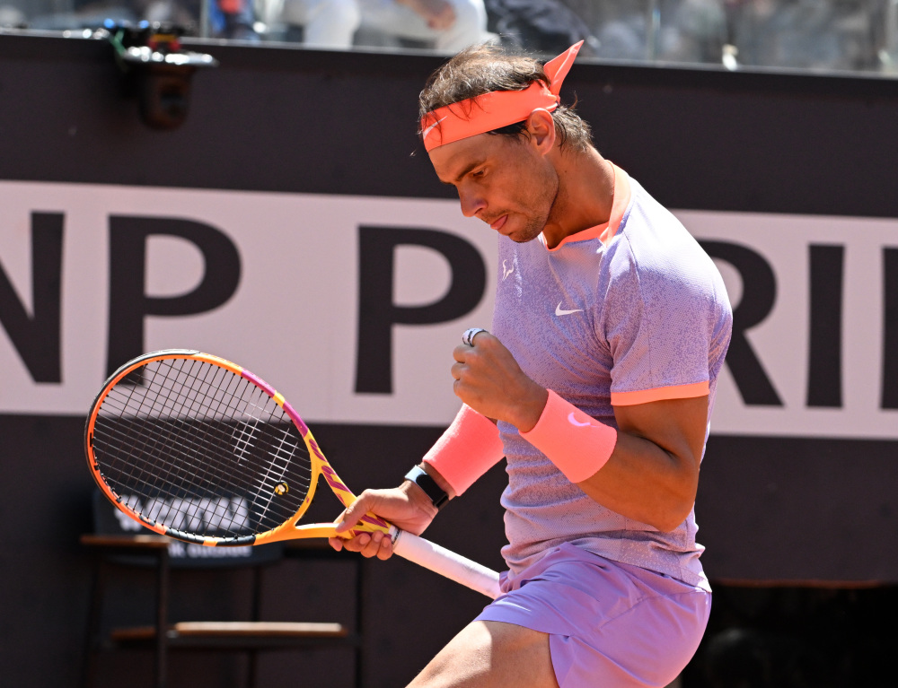 法国网球队险胜德国网球队，纳达尔高光表现