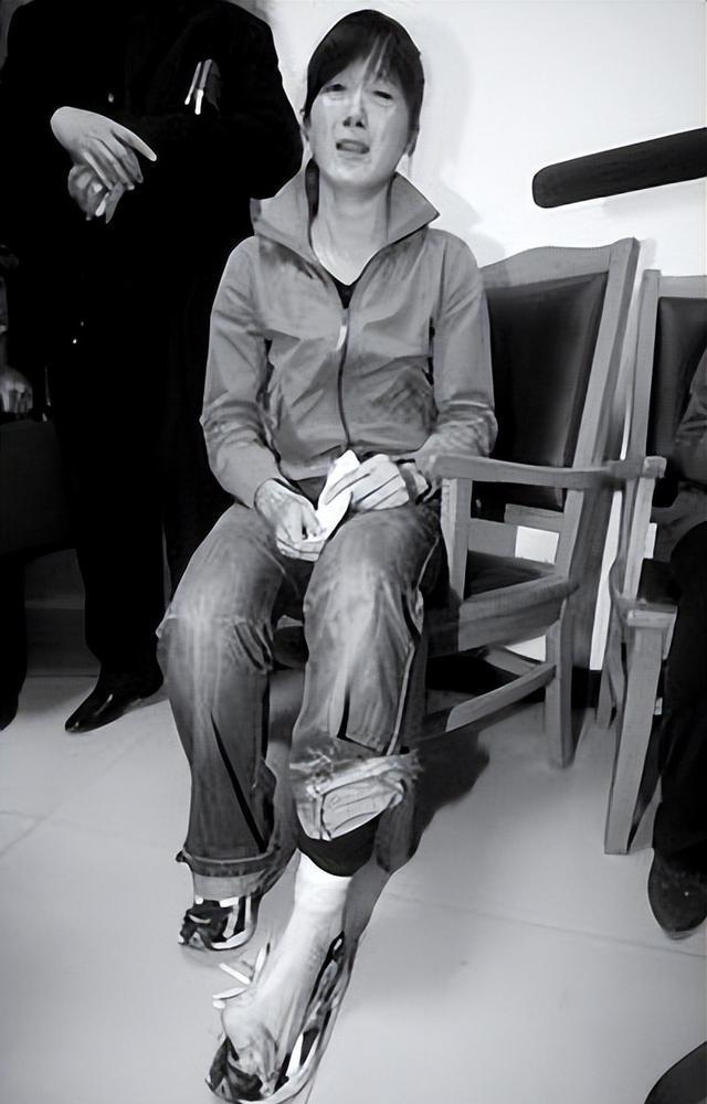 奥运会明星选手受伤退赛，引发热议