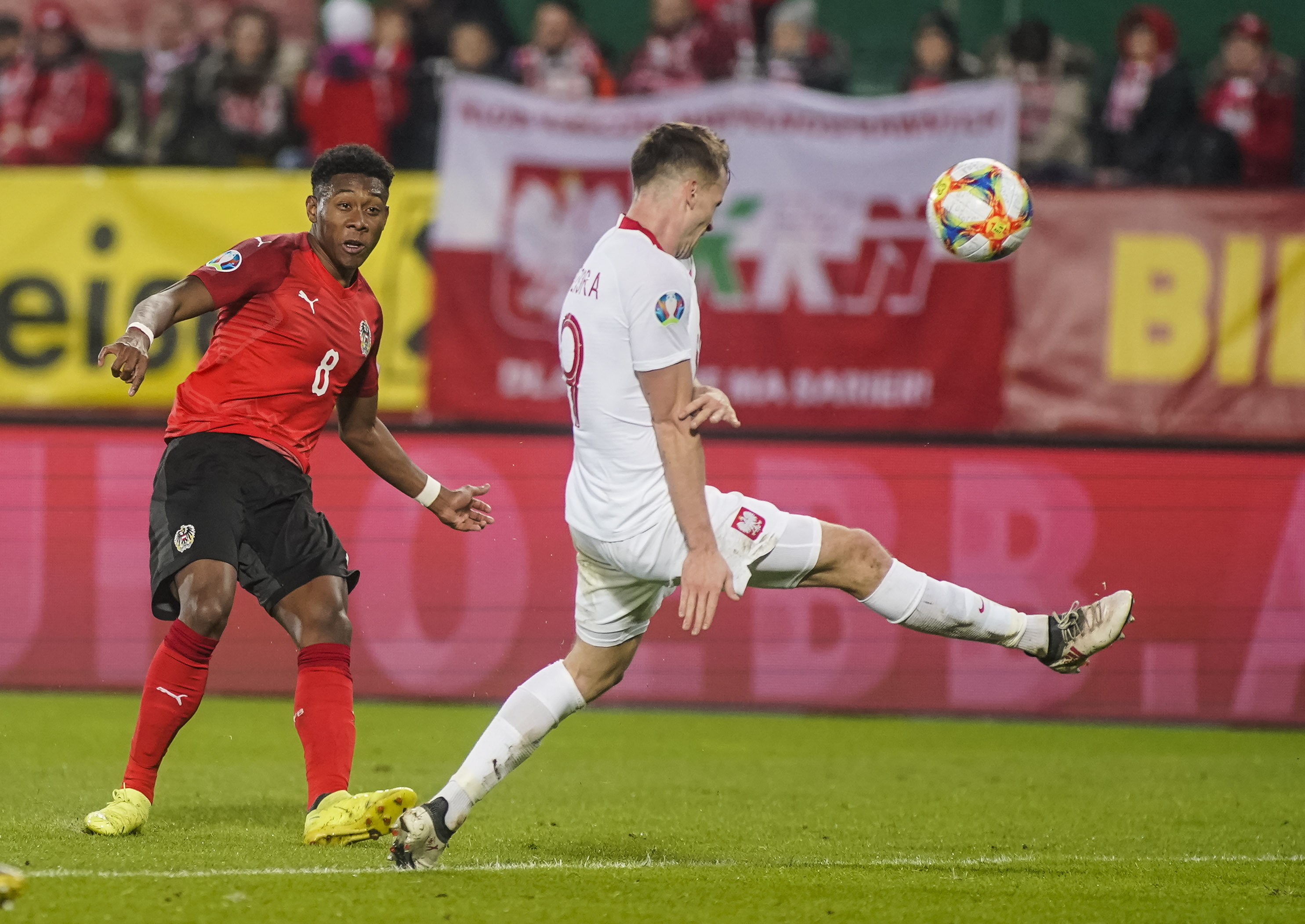 奥地利队翻盘韩国队，波尔带队取胜