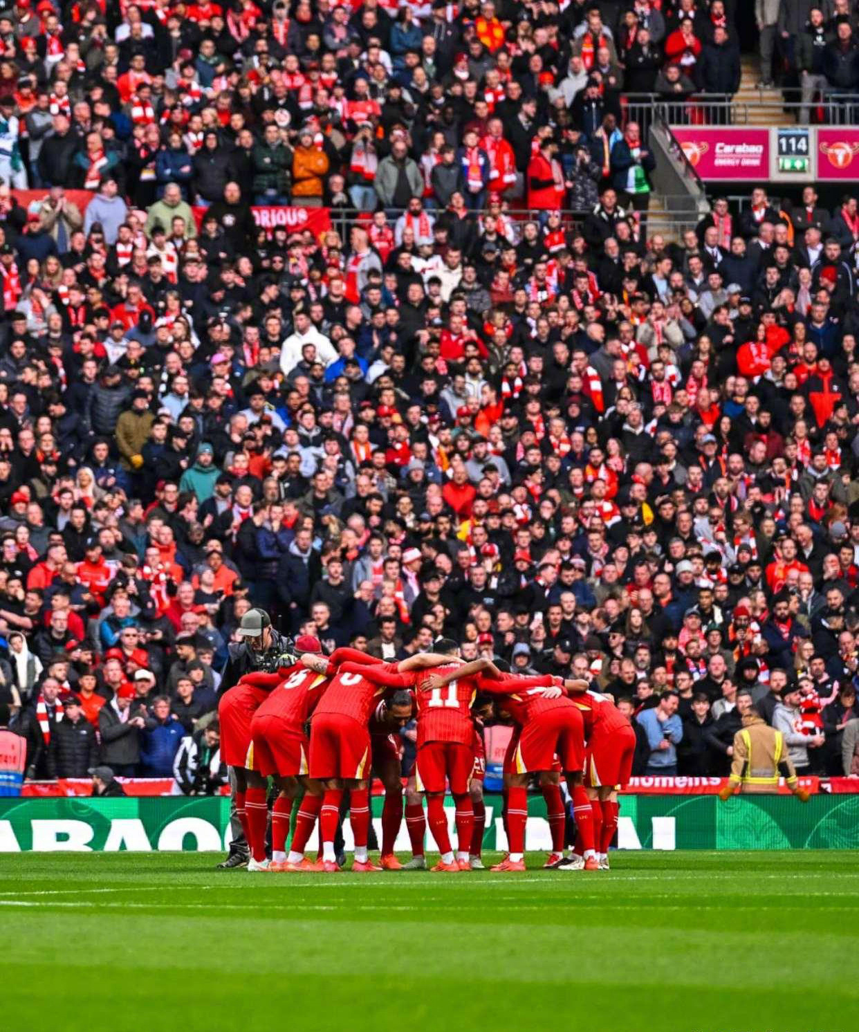 波兰队力克英格兰队，波尔带队取胜