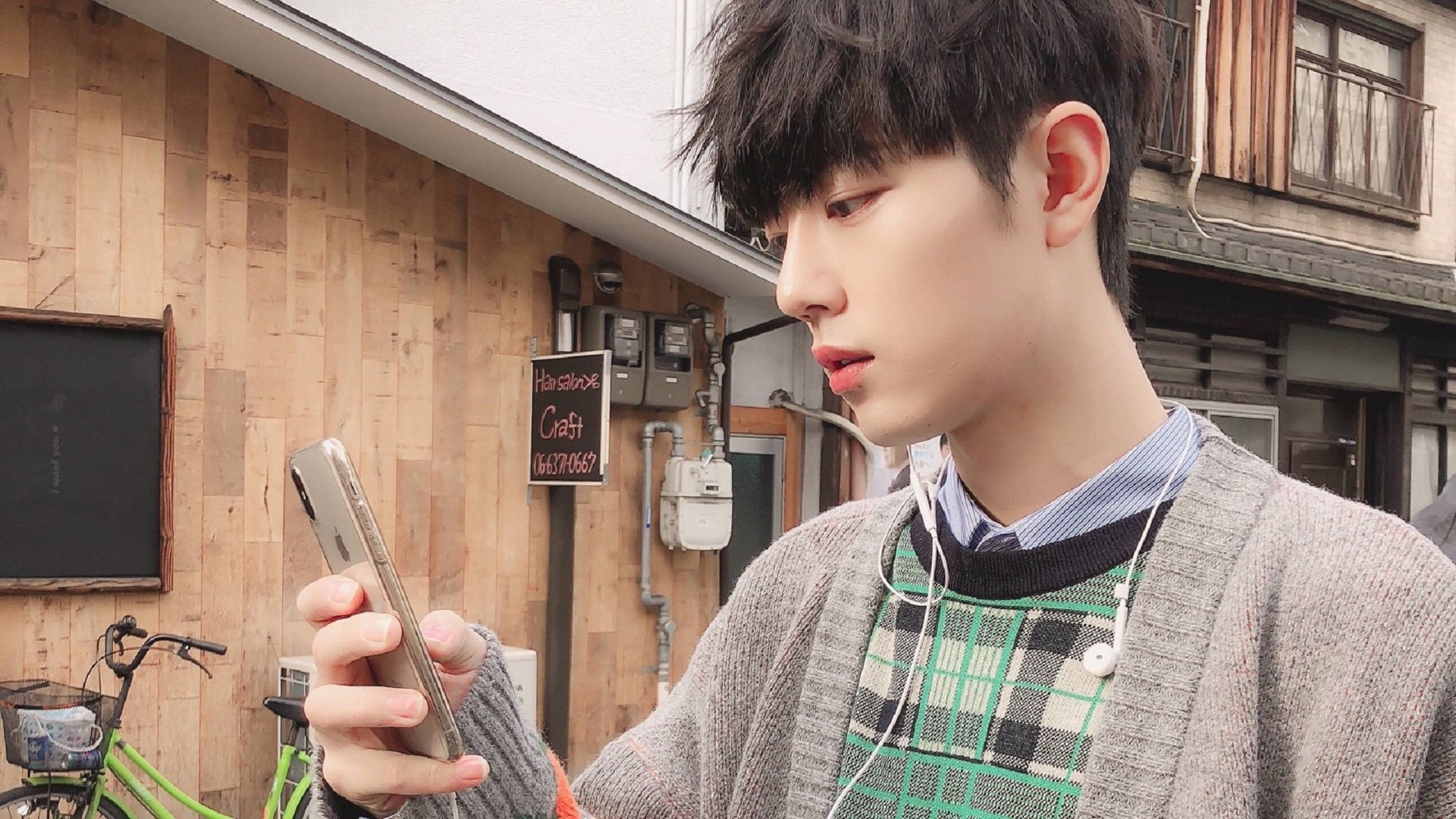 末节风暴,米切尔导演23分惊天逆转,上海绝境翻盘新疆