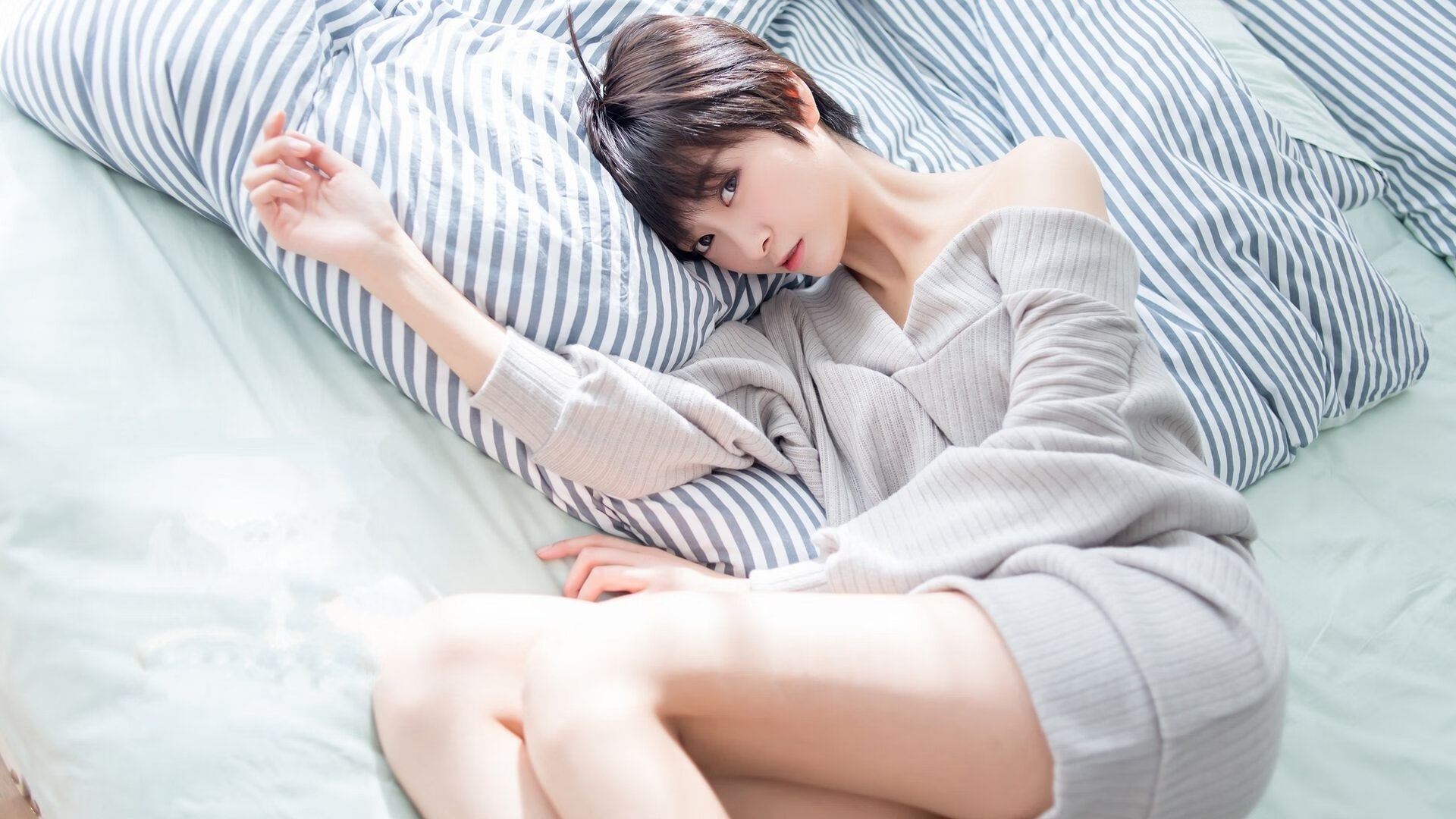 行走的答案，用钢蓝写下温热的轨迹