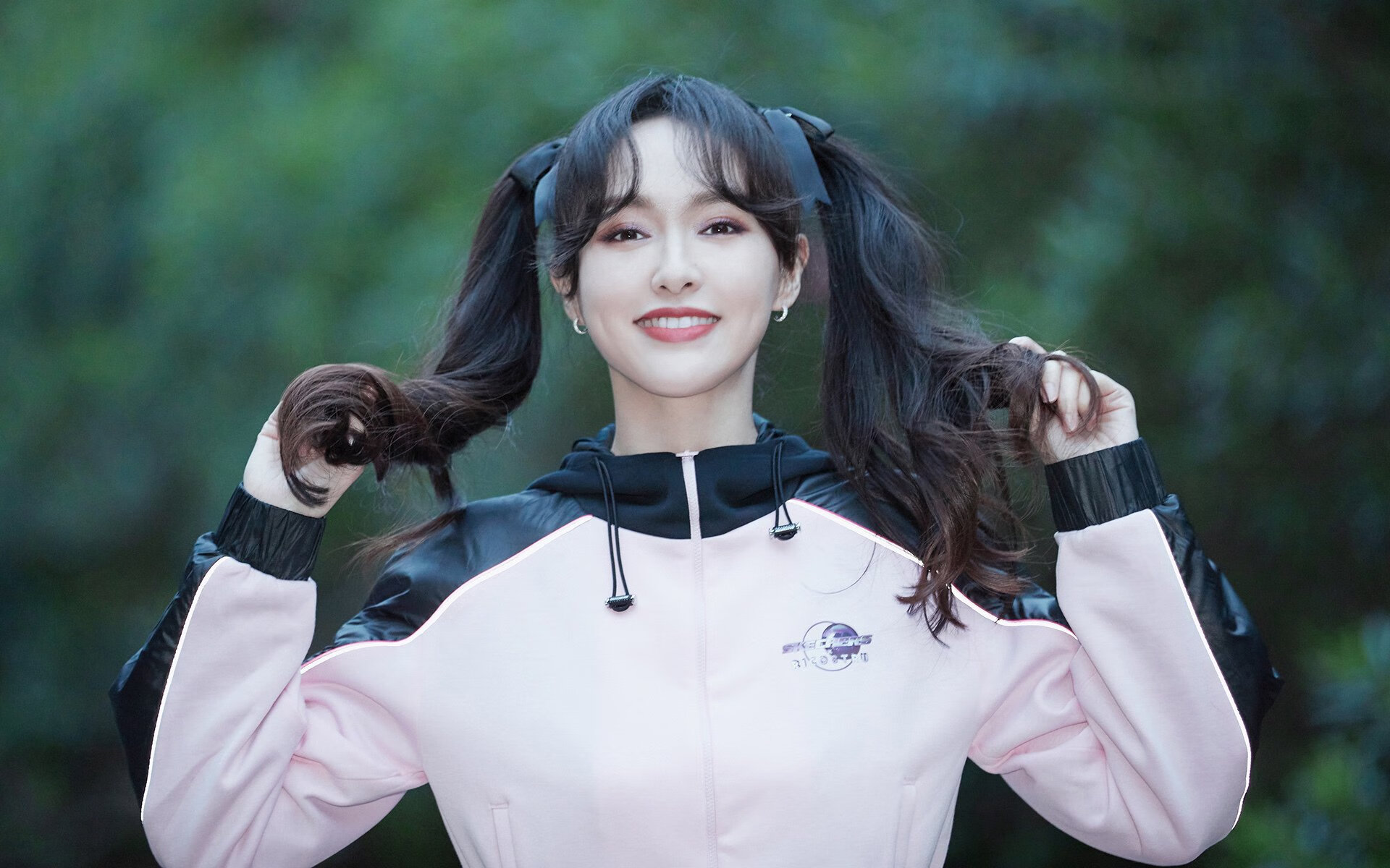 从伯纳乌到威斯特法伦,一个征服两大联赛的巨人,库尔图瓦封神德甲争冠夜