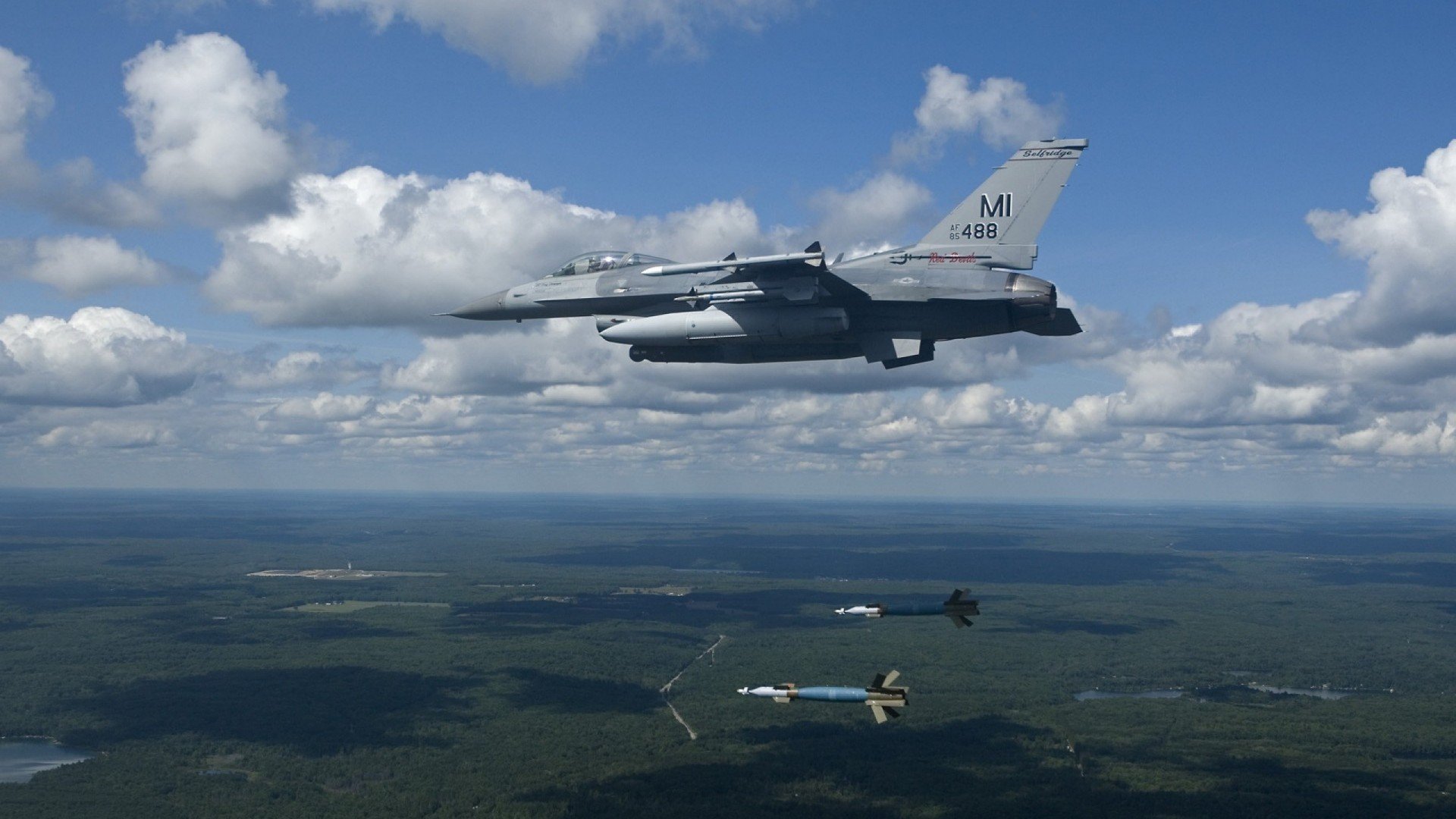 双星对决火箭力压老鹰 莫兰特关键时刻展露巨星本色