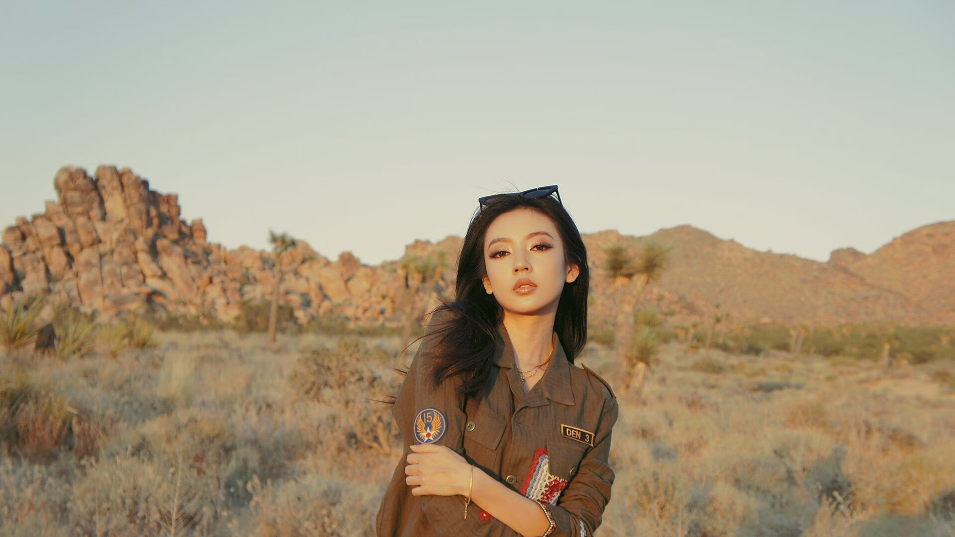 无声处的惊雷，当魔法师哈利伯顿在东方语境中完成终极叙事