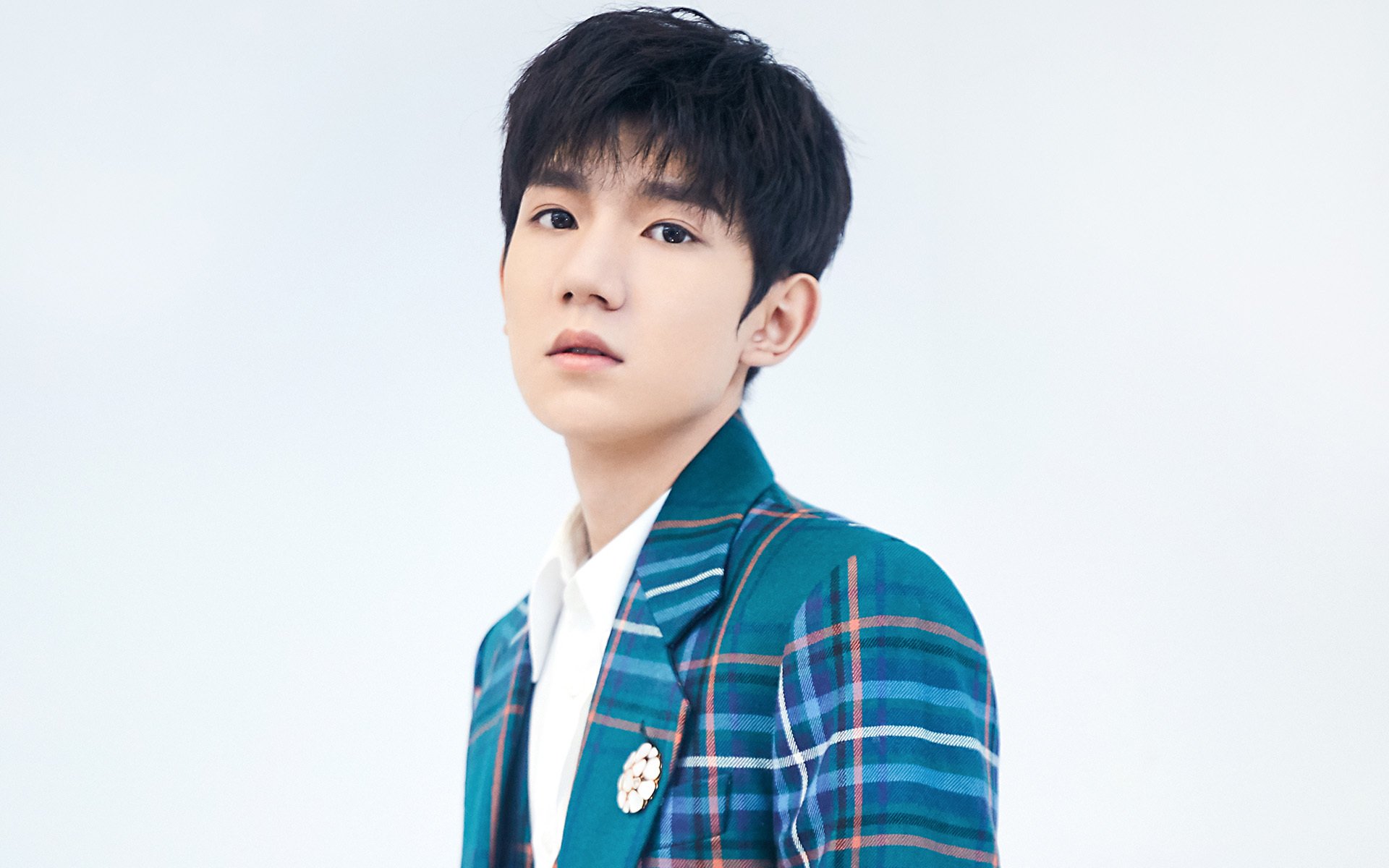 一剑封喉，当米切尔在最后三分钟撕裂广东队的钢铁防线