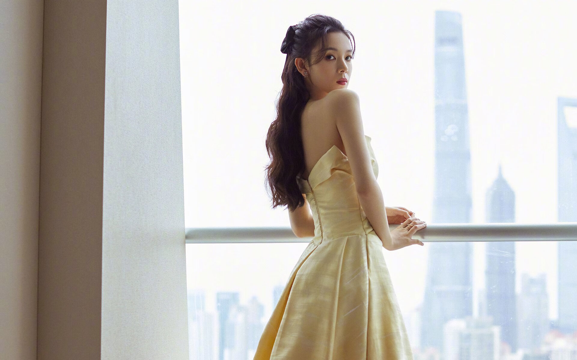 命运的哨音，库里与广东队，淬火时刻的两种回响